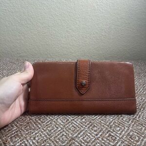 Fossil Lainie Brown Crossgrain Leather Organizer Credit Card Flap Snap Clutch